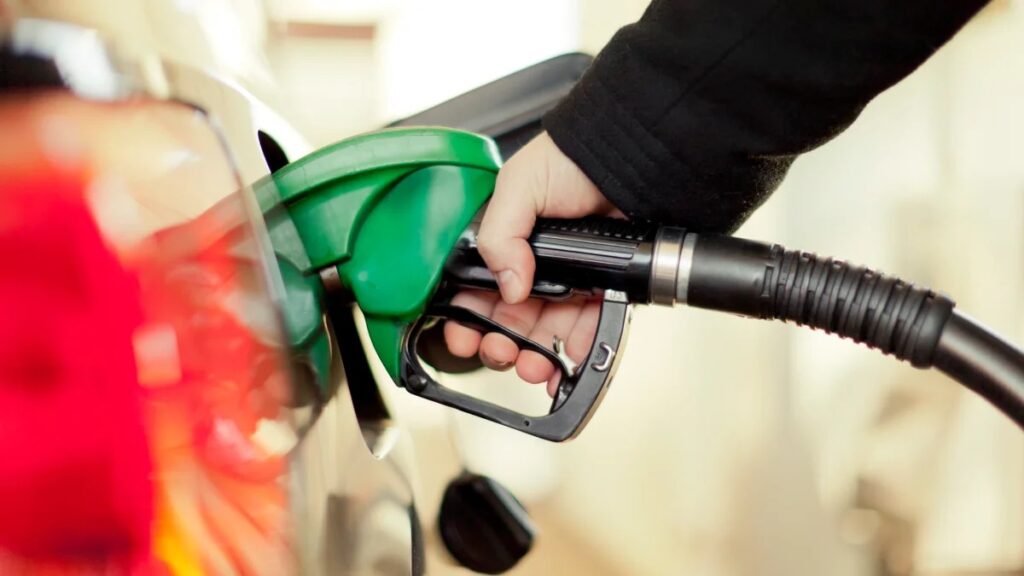 Cheaper gasoline in Tijuana Baja California Mexico - subsidy back on